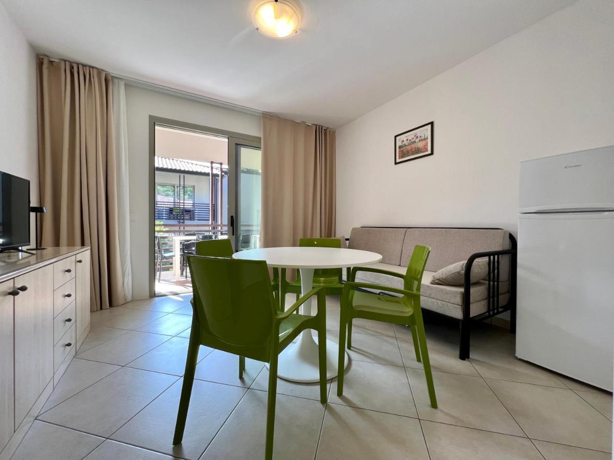 Prassitele Apartments Lignano Sabbiadoro Exterior photo